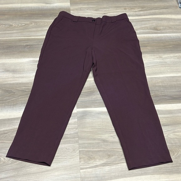 🏁 Burgundy straight leg dress pants size 18 - Picture 1 of 8